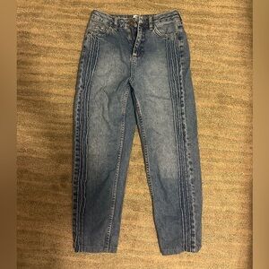 BDG Urban Outfitters Mom Jeans Size W24 L32